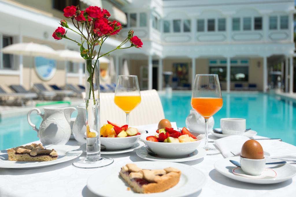 Hotel Metropole 아바노테르메 외부 사진